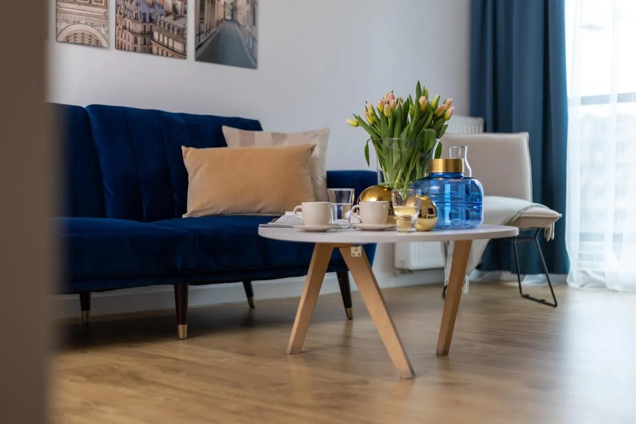 Deluxe Apartments By The Railway Station Breslavia Aparthotel