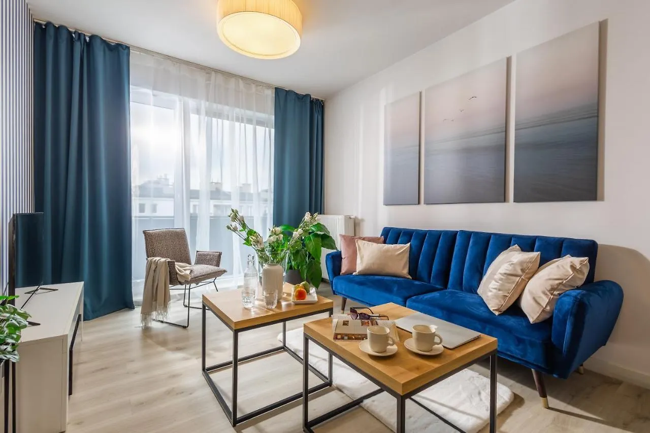 Апарт-отель Deluxe Apartments By The Railway Station Вроцлав Польша