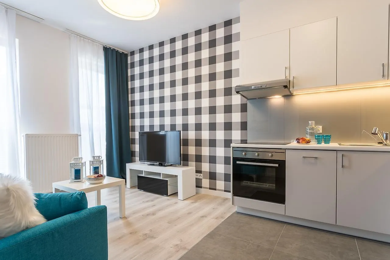 Deluxe Apartments By The Railway Station Вроцлав